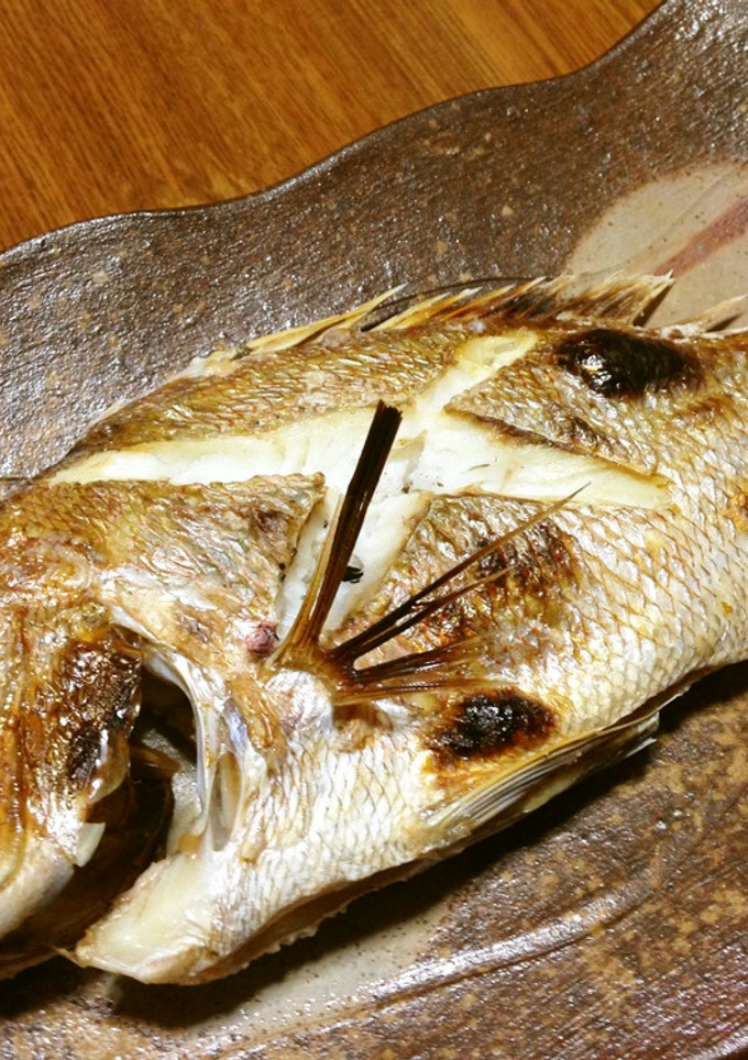 タイ(マダイ)の塩焼き-レシピのメイン写真