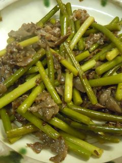 にんにくの芽と牛肉の炒め物-レシピのメイン写真