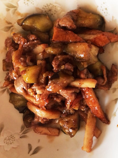 茄子と豚肉とかまぼこの味噌炒め-レシピのメイン写真