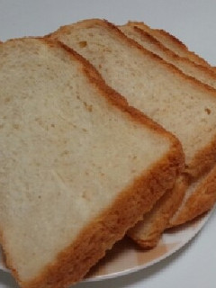 HBで☆ 強力粉&薄力粉で作る食パン-レシピのメイン写真