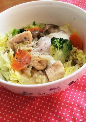 ヘルシー♡カフェ風♡シチューonキャベツ-レシピのメイン写真