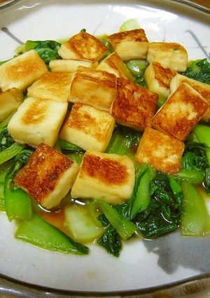 ハンペンとチンゲン菜の炒め物♥-レシピのメイン写真