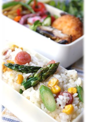 彩り弁当＊アスパラとコーンのごはん＊-レシピのメイン写真