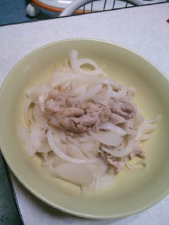 新玉ねぎ豚肉の柚子こしょう炒め-レシピのメイン写真
