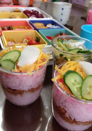 簡単なのに華やかカップ寿司-レシピのメイン写真