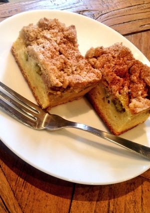 ルバーブとシナモンのクランブルケーキ-レシピのメイン写真