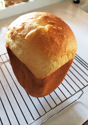HB はちみつでしっとり♪ミルク食パン-レシピのメイン写真