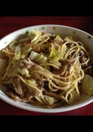 バターが香る舞茸とキャベツのパスタ-レシピのメイン写真