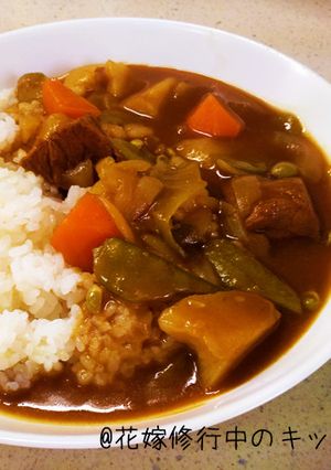 新ジャガ,新玉ねぎ,絹さやで春野菜カレー-レシピのメイン写真
