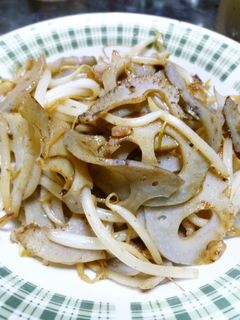 簡単☆Wシャキシャキ蓮根ともやしの肉炒め-レシピのメイン写真