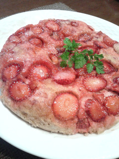 HM*ふわふわ苺ホットケーキ♪-レシピのメイン写真