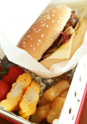 子供に人気！簡単ハンバーガー弁当☆-レシピのメイン写真
