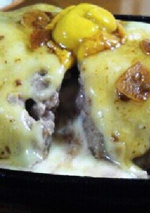 我が家のチーズinハンバーグ-レシピのメイン写真