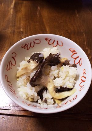 超簡単!霜降りひらたけの混ぜご飯-レシピのメイン写真