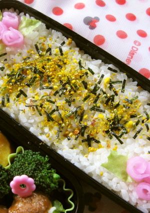 【弁当飯】桜大根(漬物)deピンクのお花-レシピのメイン写真