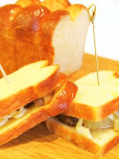 がっつりランチに照り焼きステーキサンド-レシピのメイン写真