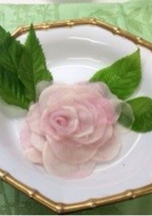 かぶ一個あれば!ピンクの薔薇サラダに!-レシピのメイン写真