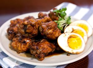 【骨付き鶏肉】コーラ煮で作る甘辛煮！-レシピのメイン写真