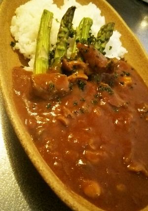 キノコと牛すじのトマトカレー-レシピのメイン写真