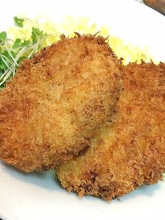 ミートソースで我が家のほくほくコロッケ-レシピのメイン写真