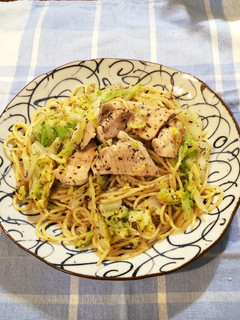 鶏胸肉とキャベツのゆかりスパゲティ-レシピのメイン写真