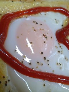 簡単すぎ?マヨ玉トースト-レシピのメイン写真