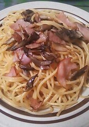 醤油バターが美味♪舞茸とハムの和風パスタ-レシピのメイン写真