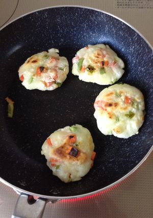 野菜入りのいももち-レシピのメイン写真