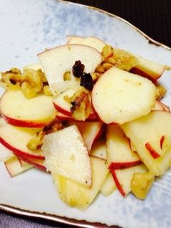 りんごとくるみのサラダ-レシピのメイン写真