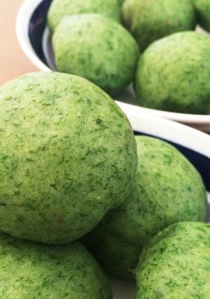 春の香りたっぷり よもぎもち-レシピのメイン写真