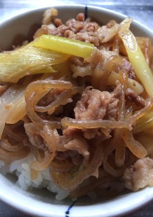 玉ねぎなしの豚丼-レシピのメイン写真