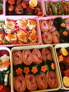 弘前のお花見弁当♪津軽ピンクの桜いなり☆-レシピのメイン写真