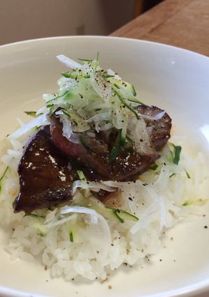 野菜たっぷり♡ステーキ丼-レシピのメイン写真