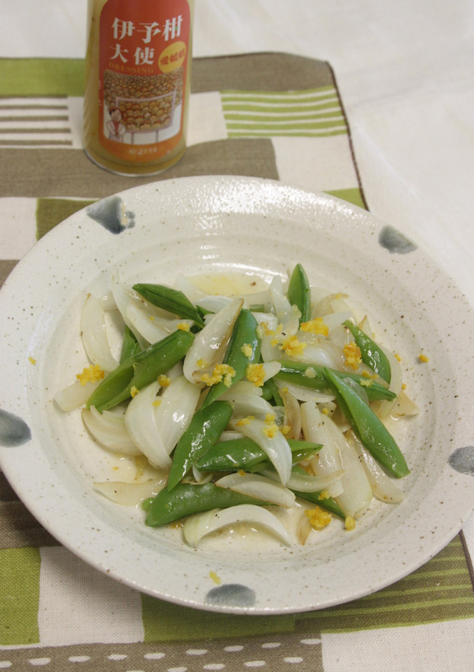 スナップえんどうと新たまねぎの炒め物-レシピのメイン写真