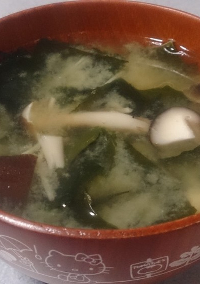 わかめときのこのお味噌汁-レシピのメイン写真