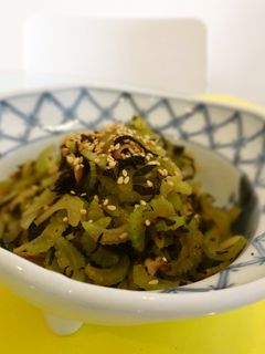 簡単あと1品 ヘルシー! セロリの炒め煮-レシピのメイン写真