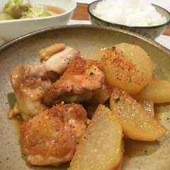 รูปของ ＊鶏肉と大根の照り焼き＊にんにく風味