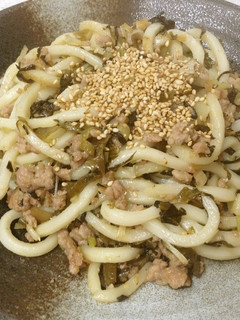 ◯☆高菜漬けそぼろで♪焼うどん-レシピのメイン写真