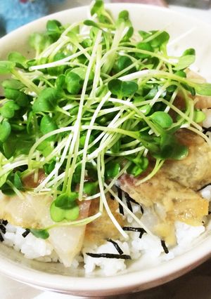 簡単♪鯛の胡麻だれ丼-レシピのメイン写真