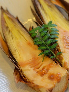 生の筍で焼き筍、万能みそだれをつけて-レシピのメイン写真