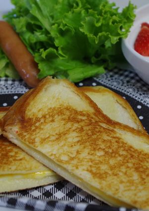 カリッ&とろ~☆ホットチーズサンド♪-レシピのメイン写真