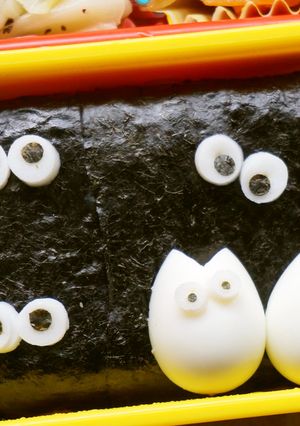キャラ弁☆まっくろくろすけと小トトロ-レシピのメイン写真