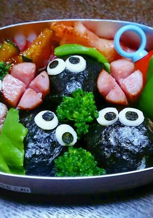 簡単まっくろくろすけオニギリ～-レシピのメイン写真