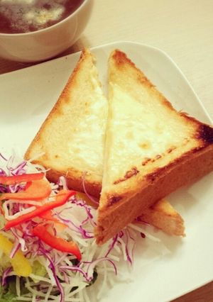 ハニーチーズトースト-レシピのメイン写真