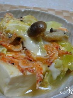 桜えびと春キャベツと豆腐のとろ煮-レシピのメイン写真