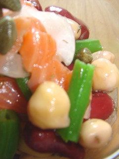 スモークサーモンとお豆のレモンサラダ-レシピのメイン写真