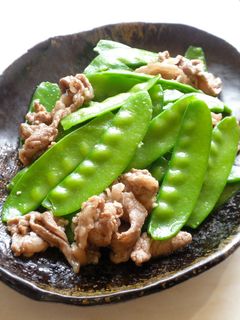 まろやか✿絹さやと牛肉の塩麹炒め-レシピのメイン写真