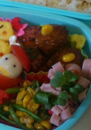 キャラ弁♥ハムでカイワレのお花♡-レシピのメイン写真