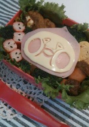 かくれももじり　キャラ弁-レシピのメイン写真