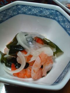 酢たまねぎでワカメと海老の和え物-レシピのメイン写真